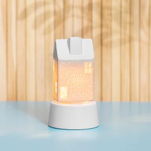 Take Me home Tabletop warmer styled
