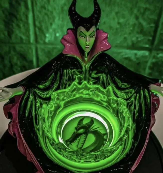 Maleficent Scentsy Warmer dish New Maleficent Scentsy Warmer Launched