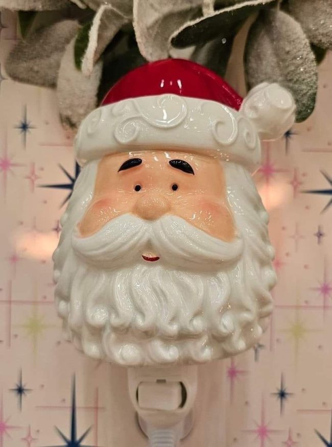 St Nick Plugin Scentsy Plugin Warmer