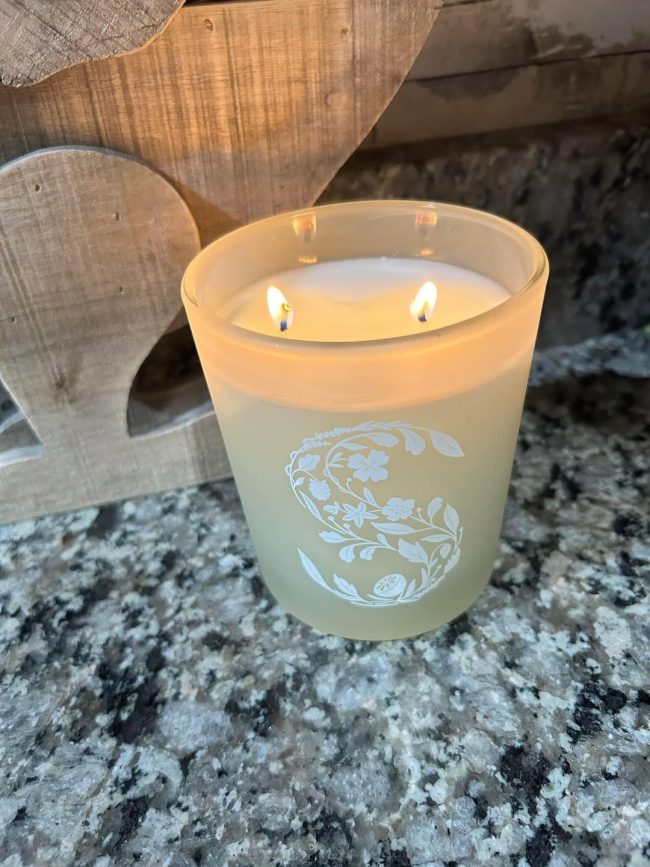 scentsy candle lit