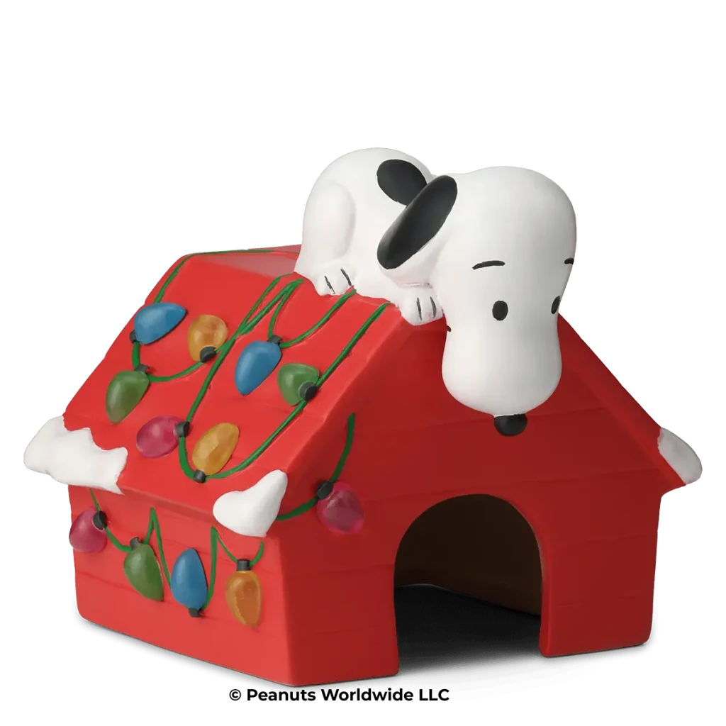 snoopy cozy house scentsy warmer