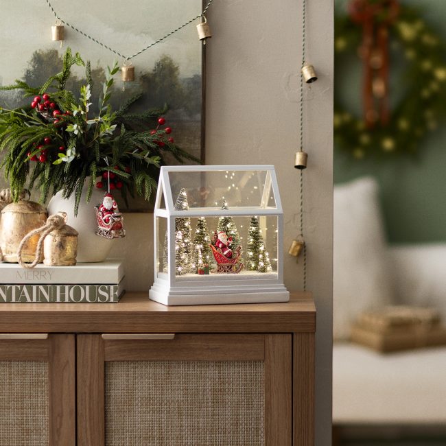 dashing Through The Pines scentsy Warmer