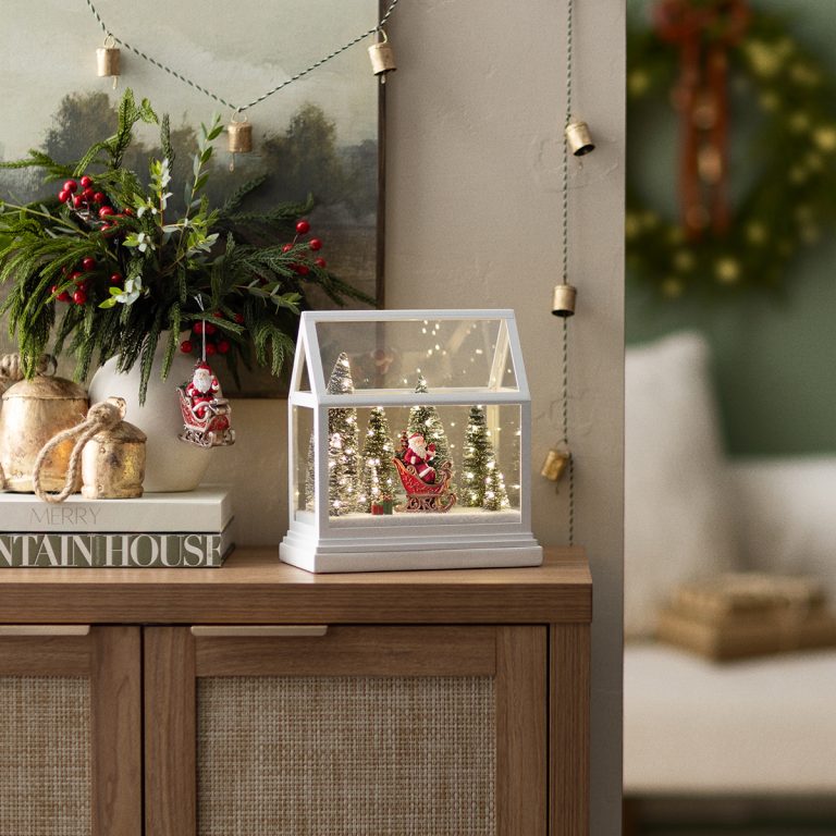 dashing Through The Pines scentsy Warmer