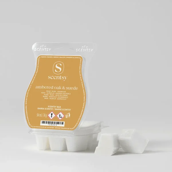Wax Melts vs Reed Diffusers UK: Which Is Better for Home Fragrance? 2026 Ambered Oak and Suede Scentsy wax melt bar UK 2026 stronger scent throw than reed diffusers 40 to 100 hours fragrance per bar