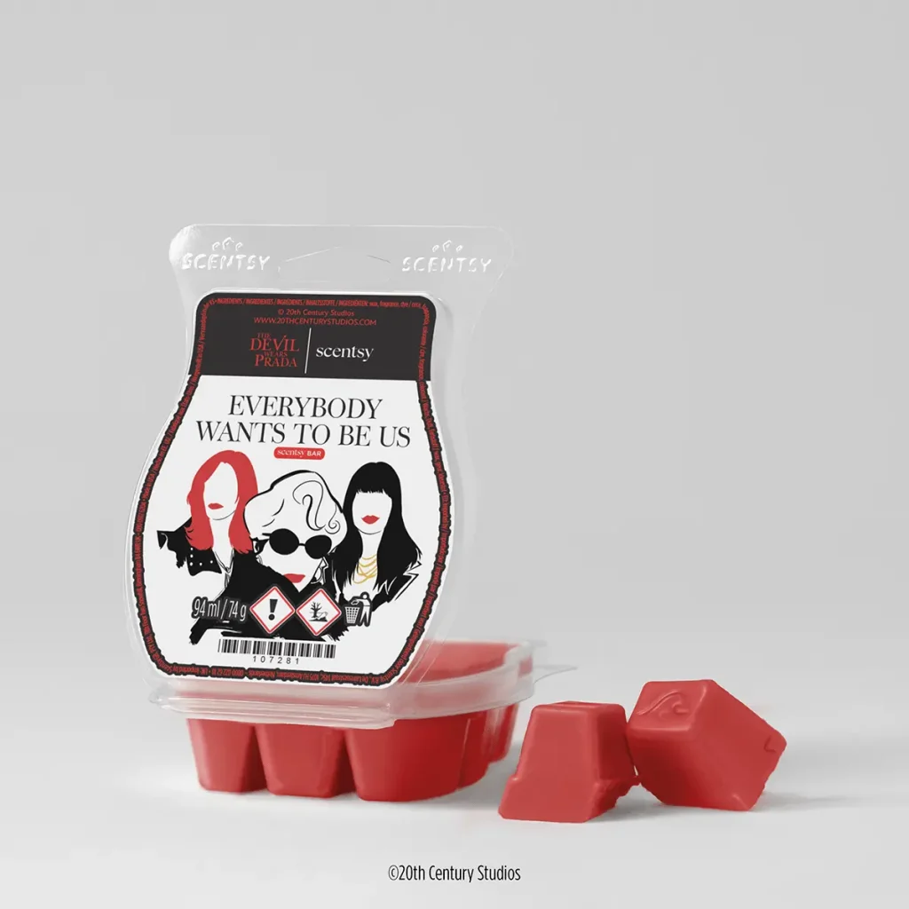 SCENTBarTheDevilWearsPradaEverybodyWantsToBeUsPACKSHOTWaxR22026PWS highres 2026
