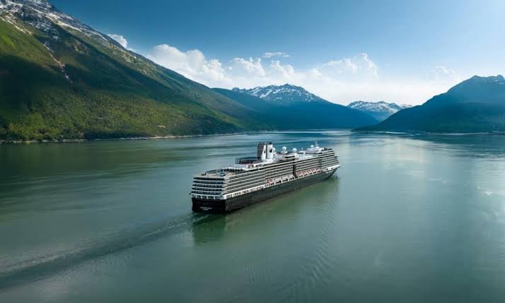 cruise with holland america