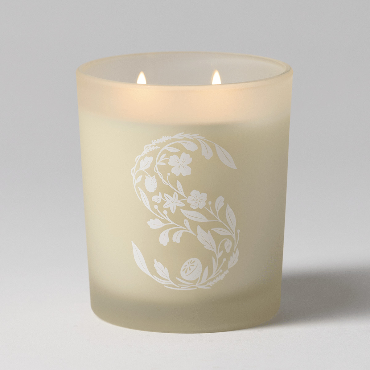 Christmas Cottage Scentsy Scented Candle 2026 Christmas Cottage Scentsy Scented Candle