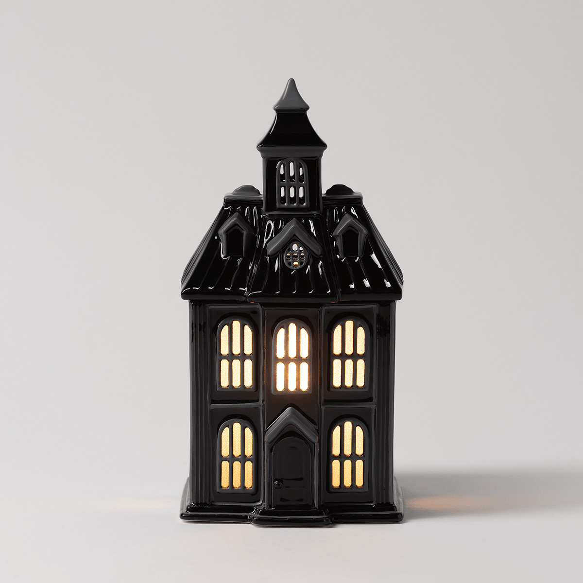 Haunted Haven Scentsy Warmer 2026 Haunted Haven Scentsy Warmer