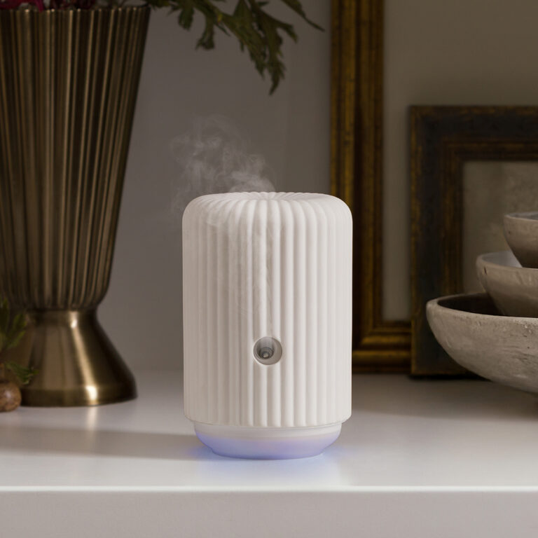 Scentsy Solo Diffuser Europe Launch 2026: What We Know So Far 2026 Scentsy Solo Diffuser launching in Europe in September 2026, white ribbed smart diffuser releasing a fine fragrance mist